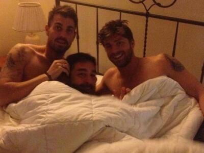 O Kώστας Σακκής στο ..."κρεββάτι&qu...