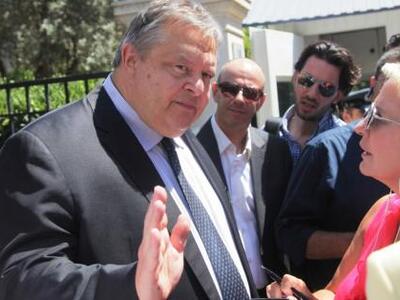 Βενιζέλος: Θα επιμείνουμε στις φοροελαφρύνσεις