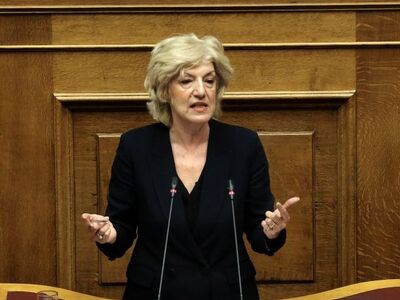 Σία Αναγνωστοπούλου: Η Υπουργός Πολιτισμ...