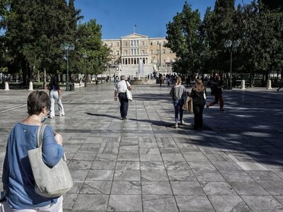 Παγώνη: Ανησυχούμε για την πρόωρη άρση τ...