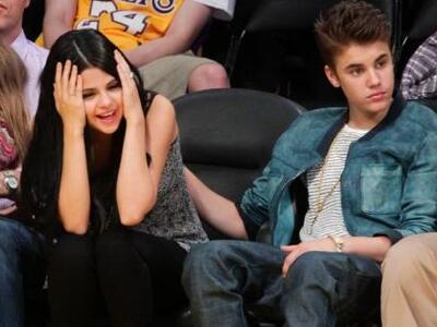 Ο Justin Bieber επιβεβαίωσε ότι είναι κα...