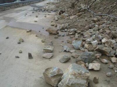 Πάτρα: Αποκλεισμένοι λόγω κατολισθήσεων ...