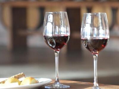 Βραδιά Οινογευσιγνωσίας από το Κτήμα Κού...