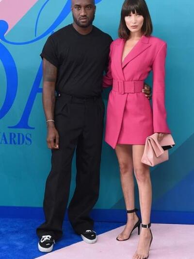 ΜΠΕΛA ΧΑΝΤΙΝΤ ΜΕ OFF WHITE