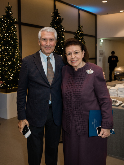 Η Λίνα Μενδώνη, Υπουργός Πολιτισμού, και...