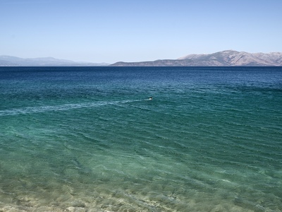 Καιρός: Επιμένει ο μίνι καύσωνας και την...