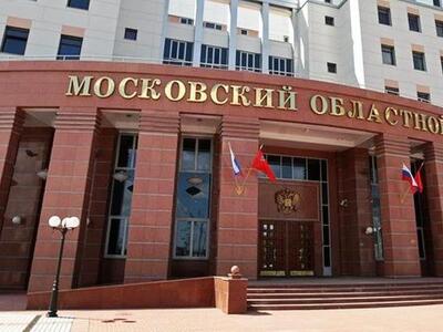 Τέσσερις νεκροί από πυροβολισμούς σε δικ...