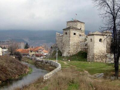 Στην Πίροτ ο Δήμος Πατρέων για τους νεκρ...