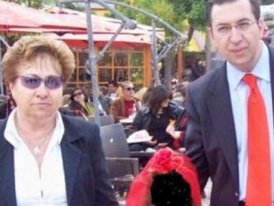 Κηδεύτηκε η μητέρα του Δημήτρη Τριανταφυ...