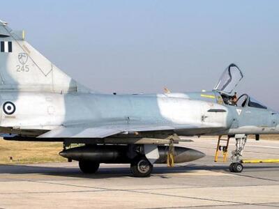 Ηλεία: Mirage 2000 έφυγε από τον...αεροδ...