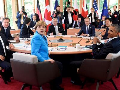 Μέρκελ: Θέλουμε να μείνει στην Ευρωζώνη...