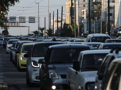 Τέλη κυκλοφορίας με το μήνα: Το όφελος γ...