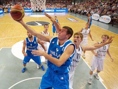 Λύγισε στο τέλος η Εθνική μας- Ηττήθηκε ...