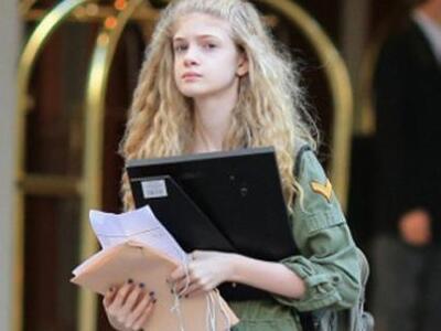 Έλενα Καμπούρις: Ένα ξανθό 16χρονο κορίτ...