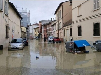 Ιταλία: Πόλεις βυθισμένες στο νερό και τ...