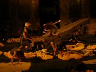 Πάτρα: Ζεστό το χειροκρότημα για τις &qu...