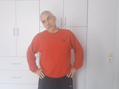 Ο Μάκης Παρασκευόπουλος μας γυμνάζει στο...