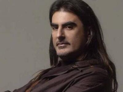 O Φίλιππος Πλιάτσικας έγραψε μυθιστόρημα