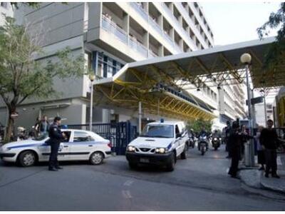 Χειρουργήθηκε ο Μαζιώτης, νοσηλεύεται φρ...