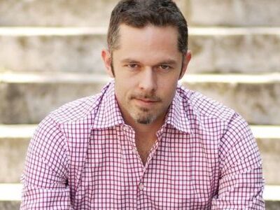 Ο Χρήστος Λούλης σχολιάζει το διαζύγιο τ...