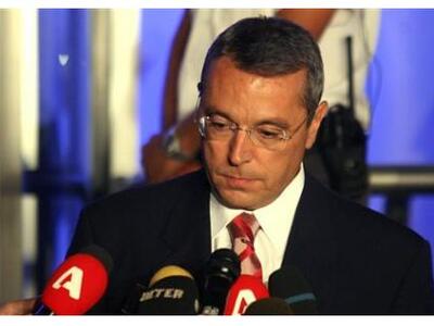 Καταθέτει στον Εισαγγελέα ο Αιμίλιος Λιά...