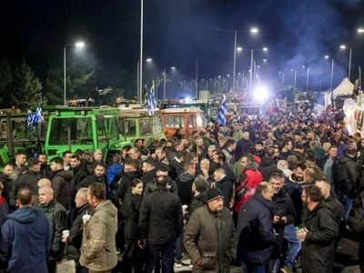 Κλιμάκωση και ολικό μπλακ άουτ αποφάσισα...