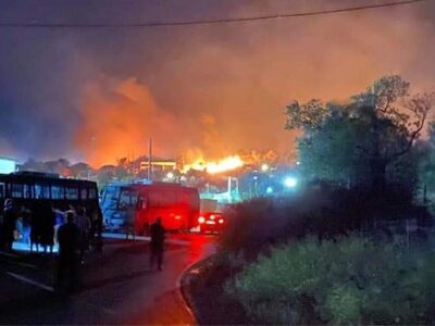 Στις φλόγες η Μόρια- Εξέγερση προσφύγων ...