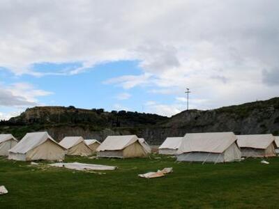 Κεφαλονιά: Άδειες οι σκηνές στο γήπεδο σ...