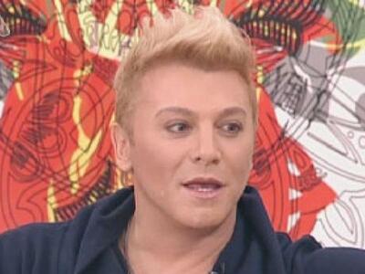 Σε ποια πατρινή φίλη του έστειλε χαιρετί...