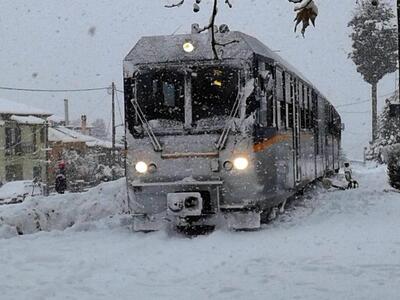 Η άφιξη του χιονισμένου οδοντωτού σήμερα...