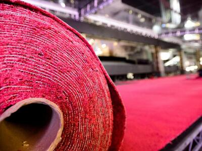 Στρώνουν το κόκκινο χαλί στα Όσκαρ - ΔΕΙ...