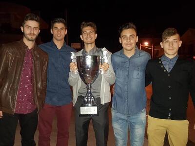 Πάτρα: Με το κύπελο στα χέρια και στα μπ...