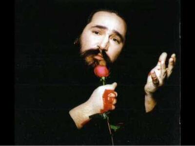 Στην "Ακτή Δυμαίων"  ο Τζίμης Πανούσης 