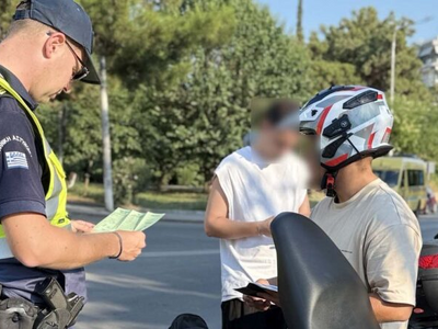 «Βροχή» τα πρόστιμα για κράνος στην Δυτι...