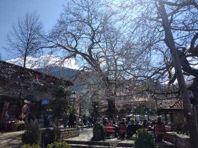 Αγόριανη: Το πανέμορφο χωριό πίσω από το...