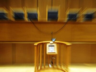 Πατέρας αποπλανούσε την ανήλικη κόρη του...