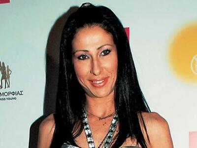 Δείτε την Ντέσσυ Κουβελογιάννη με τα παι...