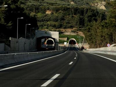Αναλογικά και φθηνότερα διόδια στην Πατρ...