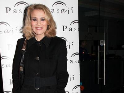 Η Κωνσταντίνα Μιχαήλ κάνει pole dancing 