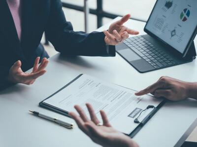 Πώς αλλάζει η καθημερινότητα επαγγελματι...