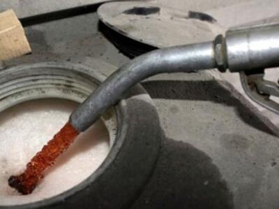 Άφησαν μαθητές χωρίς θέρμανση και δημότε...