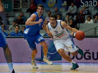 Τον Κροάτη μπασκετμπολίστα Goran Vrbanc ...