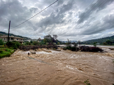 Κακοκαιρία: Ήπειρος και Κέρκυρα αντιμετω...