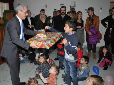 ΕΣΗΕΠΗΝ: Χριστουγεννιάτικη γιορτή και δώ...