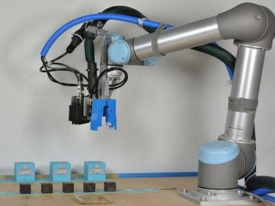 Ρομποτική μητέρα σχεδιάζει και βελτιώνει...