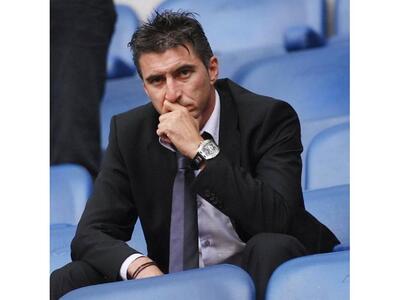 Μέλος της οικονομικής επιτροπής της FIFA...