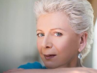 Έλενα Ακρίτα: Δεν κατάλαβα ποτέ γιατί θε...