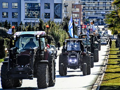 Πάτρα: Στους δρόμους με τα τρακτερ σήμερ...