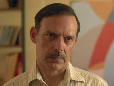 Η Παραλία: Ο Χρήστος δεν είναι ο πατέρας...