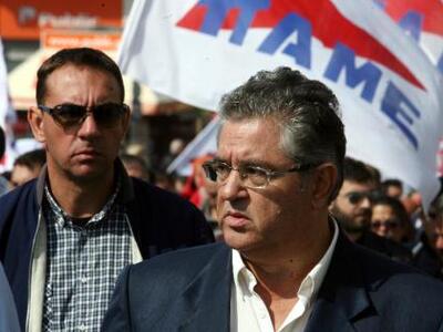 Κουτσούμπας:Ο ΣΥΡΙΖΑ είναι αντί-ΚΚΕ! ΔΕΙ...